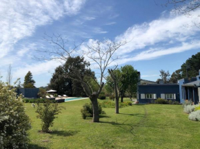 Отель Posada La Serena  Тандил